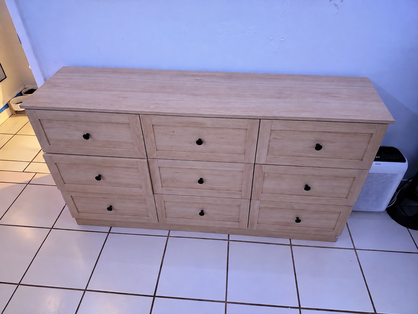 Furnify 9 Drawer Dresser, 59" Wide Dresser for Bedroom, Modern Large Chest of Drawers, TV Stand for 65 inch, Storage Organizer with Metal Handles for Bedroom, Living Room, Hallway, Natural